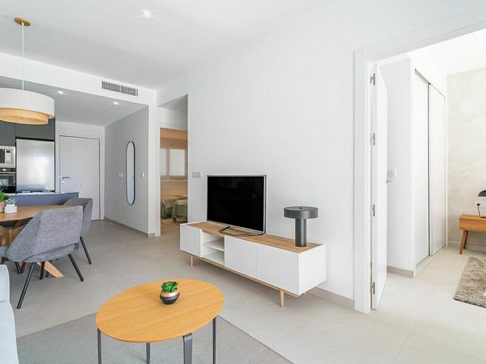 Image No.4-2 Bed Apartment for sale