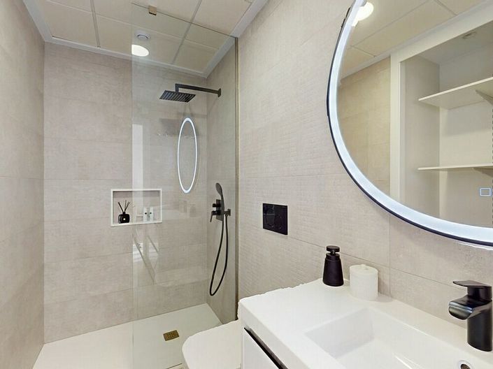 Image No.12-3 Bed Apartment for sale