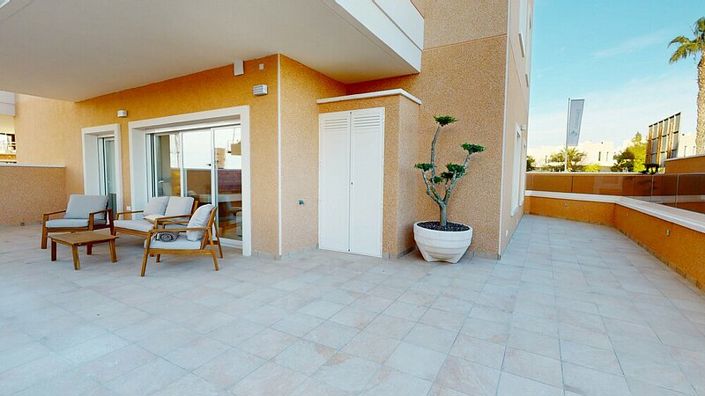 Image No.16-3 Bed Apartment for sale