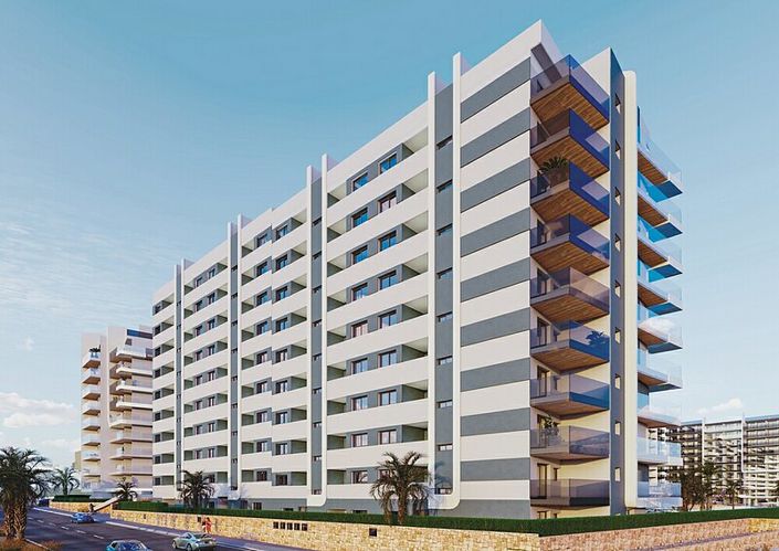 Image No.12-3 Bed Apartment for sale