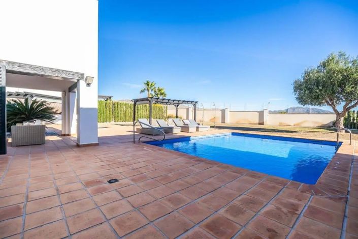 Image No.13-5 Bed Villa for sale