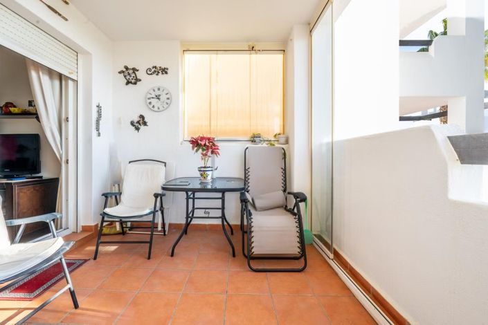 Image No.10-2 Bed Apartment for sale
