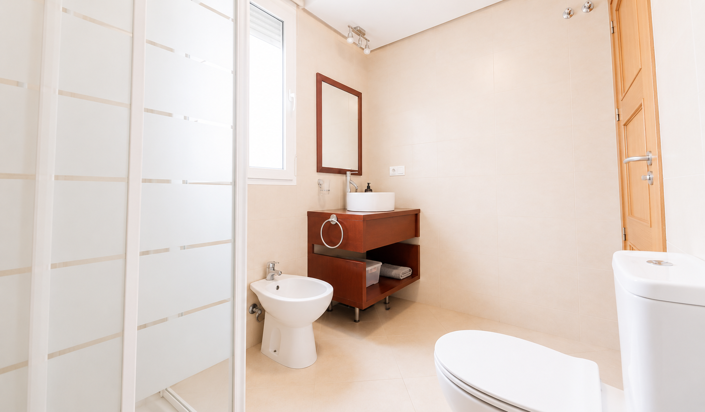Image No.14-2 Bed Apartment for sale