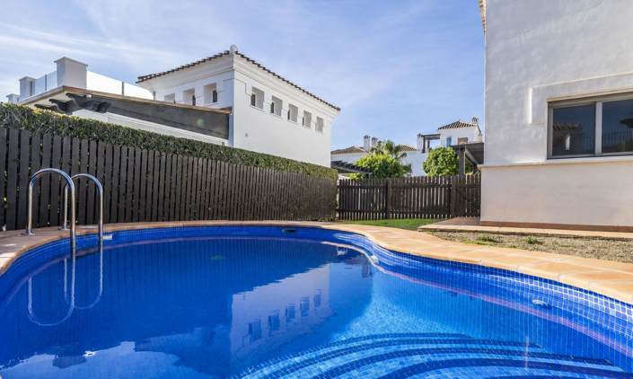 Image No.2-Villa con 3 dormitorios en venta
