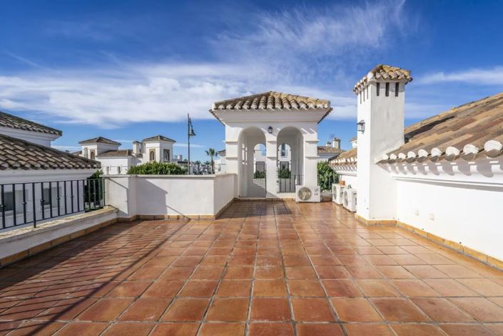 Image No.4-2 Bed Villa for sale