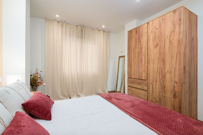 Image No.19-2 Bed Apartment for sale