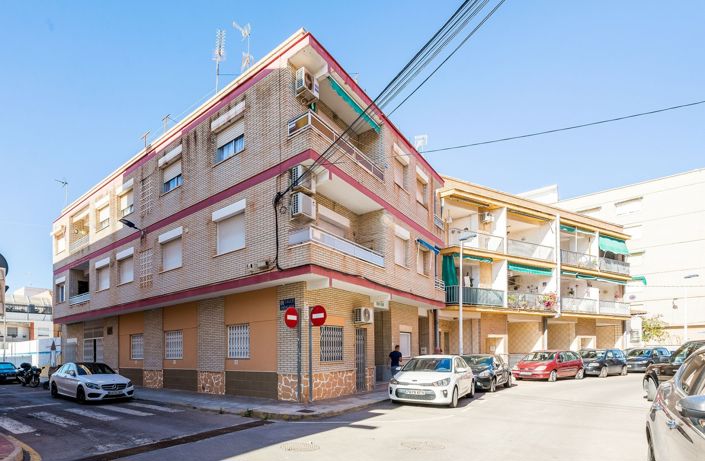 Image No.27-2 Bed Apartment for sale