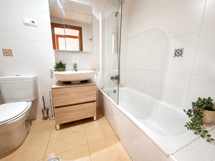 Image No.15-1 Bed Apartment for sale