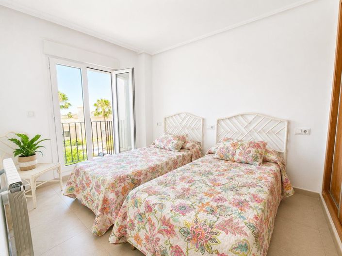 Image No.11-2 Bed Apartment for sale