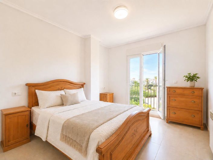 Image No.16-2 Bed Apartment for sale