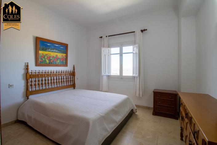 Image No.12-3 Bed Apartment for sale