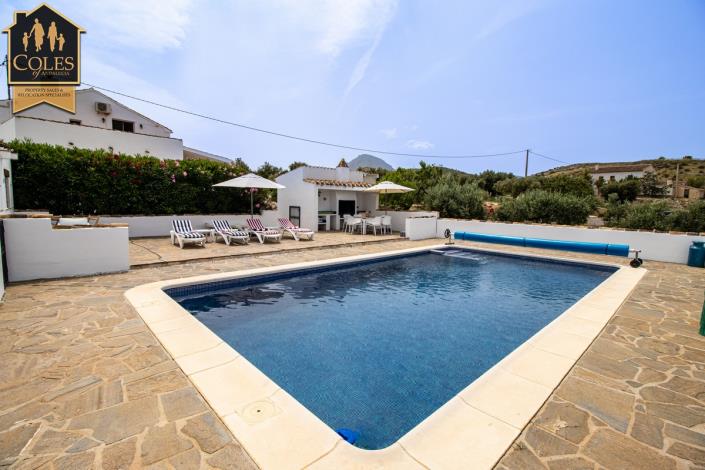 Image No.6-8 Bed Cortijo for sale
