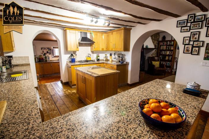 Image No.27-8 Bed Cortijo for sale
