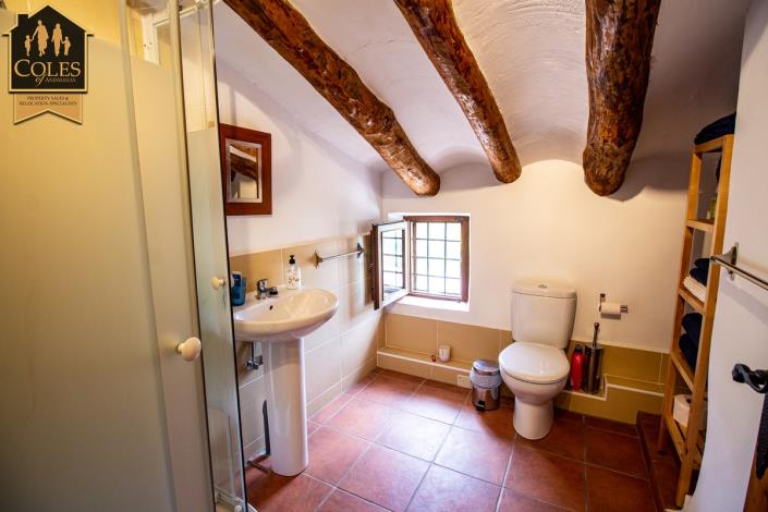 Image No.38-8 Bed Cortijo for sale