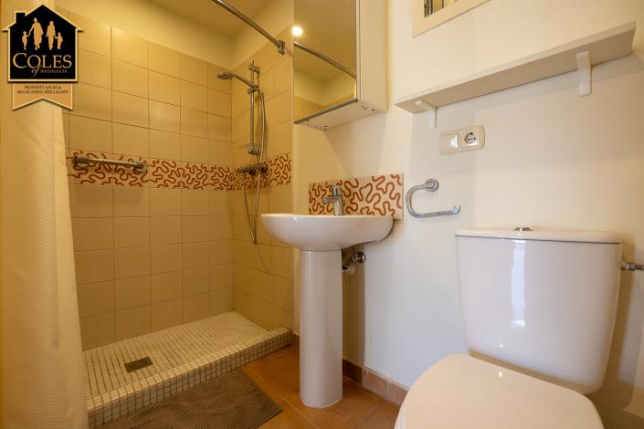 Image No.25-2 Bed Villa for sale