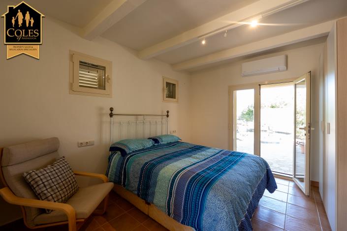 Image No.28-2 Bed Villa for sale