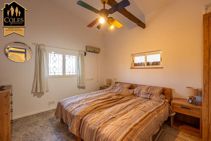 Image No.29-3 Bed Cortijo for sale