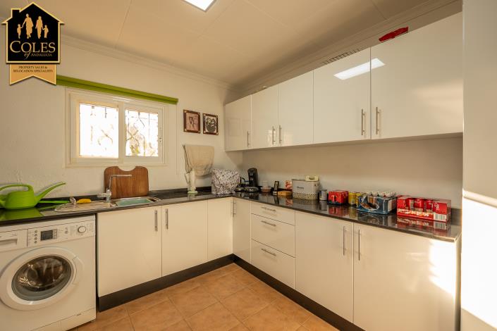 Image No.48-3 Bed Cortijo for sale