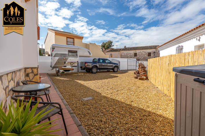 Image No.5-3 Bed Villa / Detached for sale