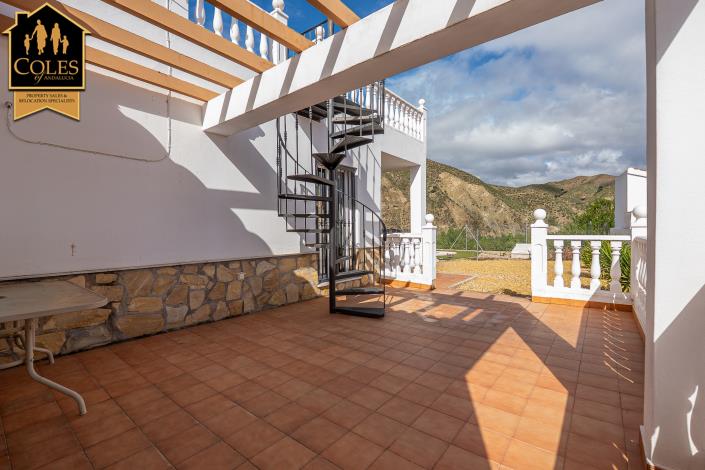 Image No.9-3 Bed Villa / Detached for sale