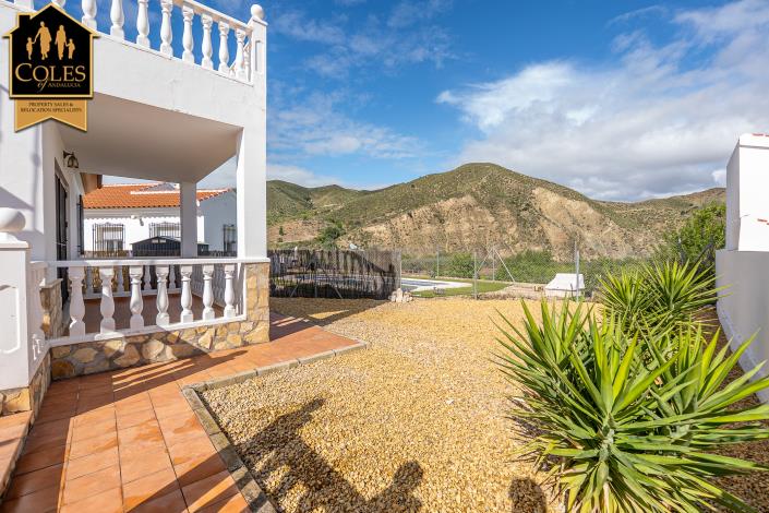 Image No.8-3 Bed Villa / Detached for sale