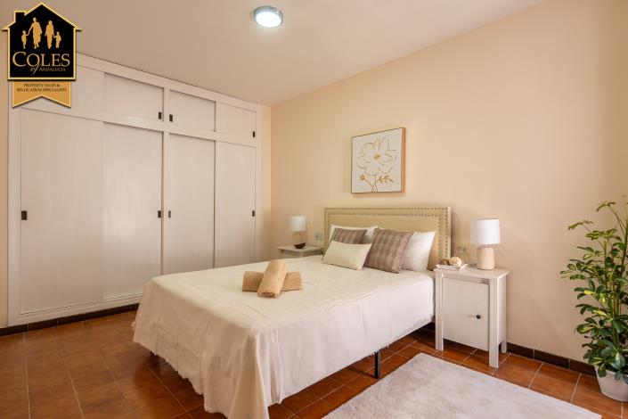 Image No.14-3 Bed Apartment for sale