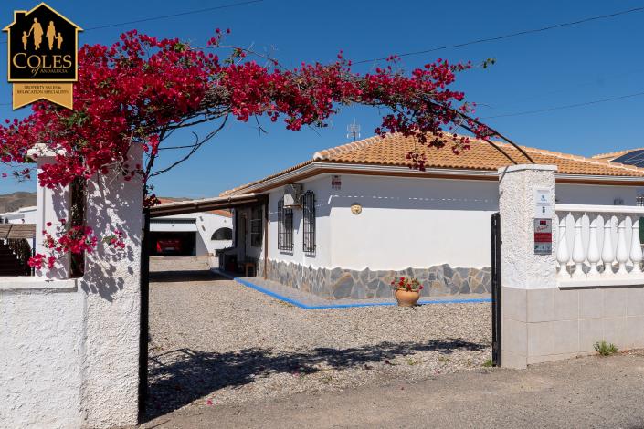 Image No.4-3 Bed Villa / Detached for sale