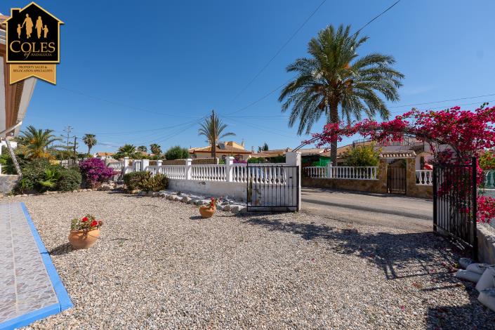 Image No.7-3 Bed Villa / Detached for sale