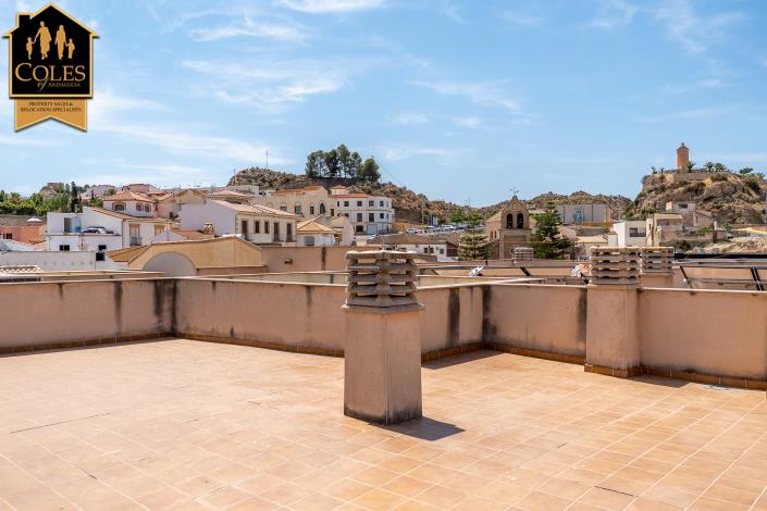Image No.8-3 Bed Apartment for sale
