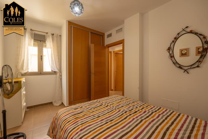 Image No.21-3 Bed Apartment for sale
