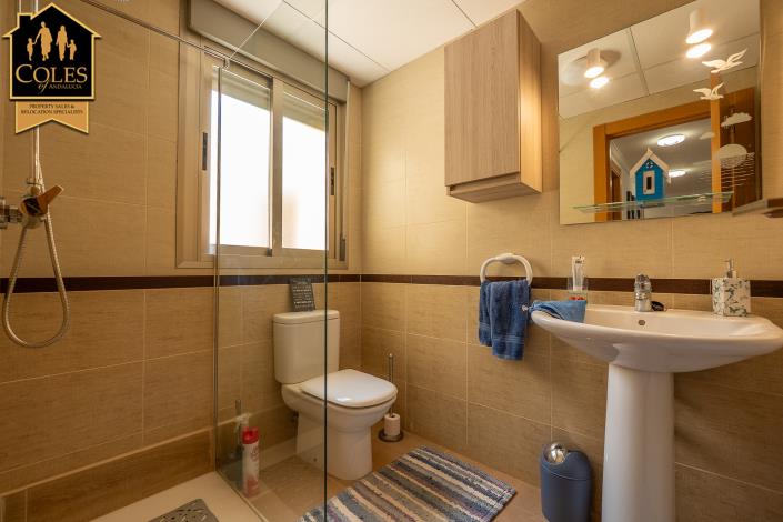 Image No.22-3 Bed Apartment for sale