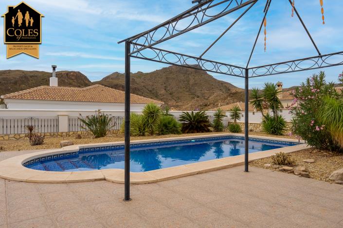 Image No.3-3 Bed Villa / Detached for sale