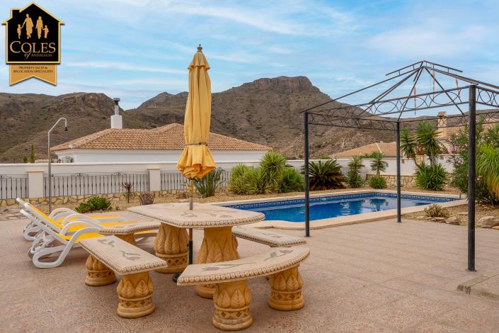 Image No.6-3 Bed Villa / Detached for sale