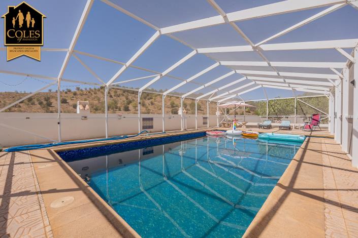Image No.7-4 Bed Villa / Detached for sale