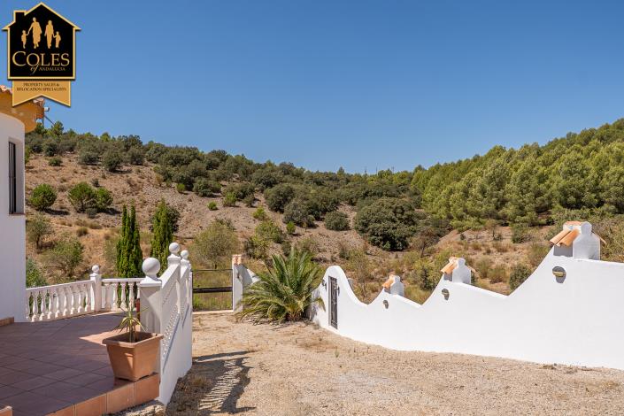 Image No.18-4 Bed Villa / Detached for sale
