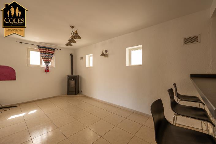 Image No.16-4 Bed Villa / Detached for sale