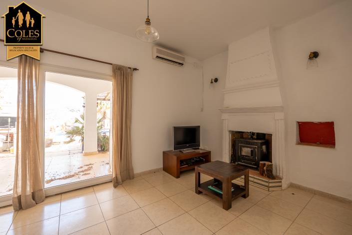 Image No.17-4 Bed Villa / Detached for sale