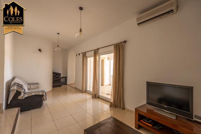 Image No.18-4 Bed Villa / Detached for sale