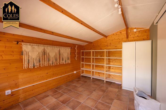 Image No.31-4 Bed Villa / Detached for sale