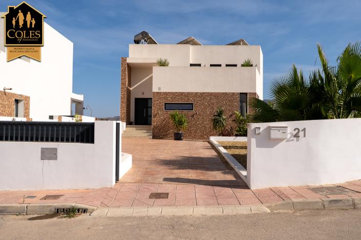 Image No.10-Villa / Independiente con 3 dormitorios en venta
