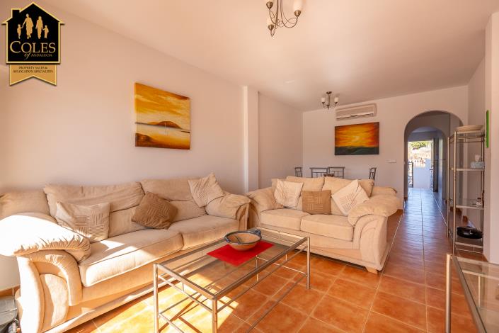 Image No.8-2 Bed Townhouse for sale