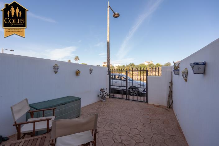 Image No.14-2 Bed Townhouse for sale