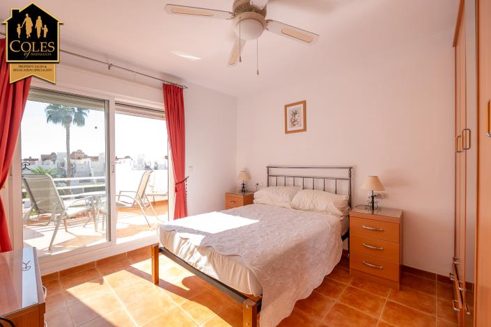 Image No.24-2 Bed Townhouse for sale