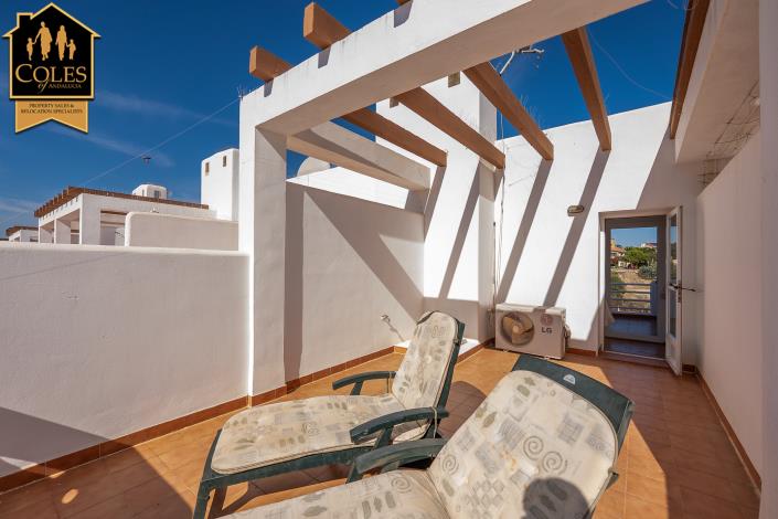 Image No.29-2 Bed Townhouse for sale