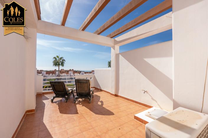Image No.32-2 Bed Townhouse for sale