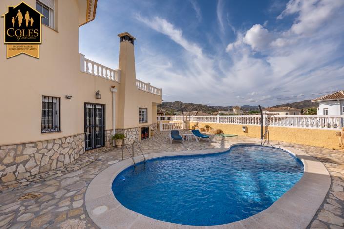 Image No.3-3 Bed Villa / Detached for sale