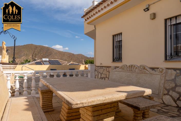 Image No.4-3 Bed Villa / Detached for sale