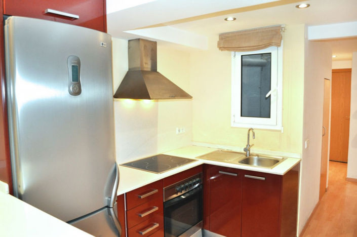 Image No.10-1 Bed Property for sale