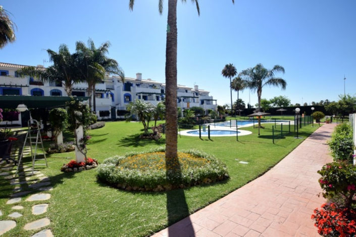 Image No.18-3 Bed Property for sale