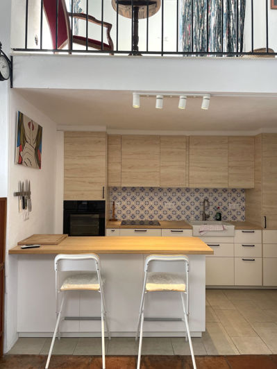 Image No.17-2 Bed Property for sale